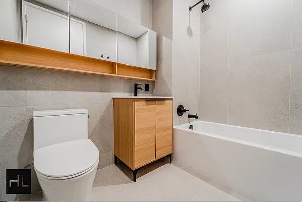 Rented by Highline Residential | media 8