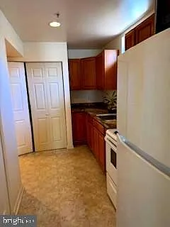 10739 Constitution Dr — Photo 6
