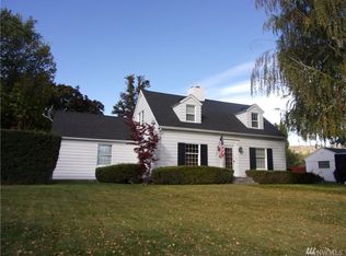 412 S Douglas St, Omak, WA 98841