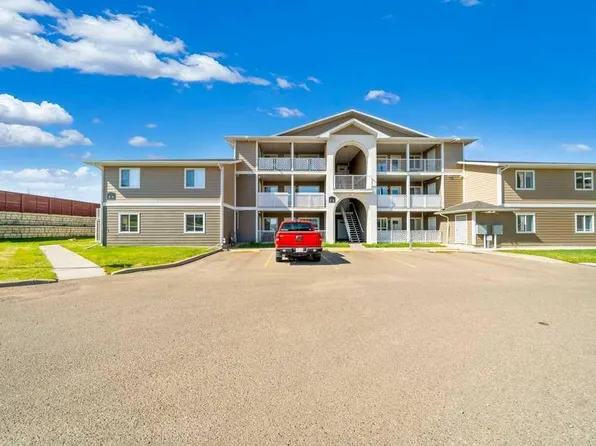 125 Southlands Blvd SE, Medicine Hat, AB T1B 0L7