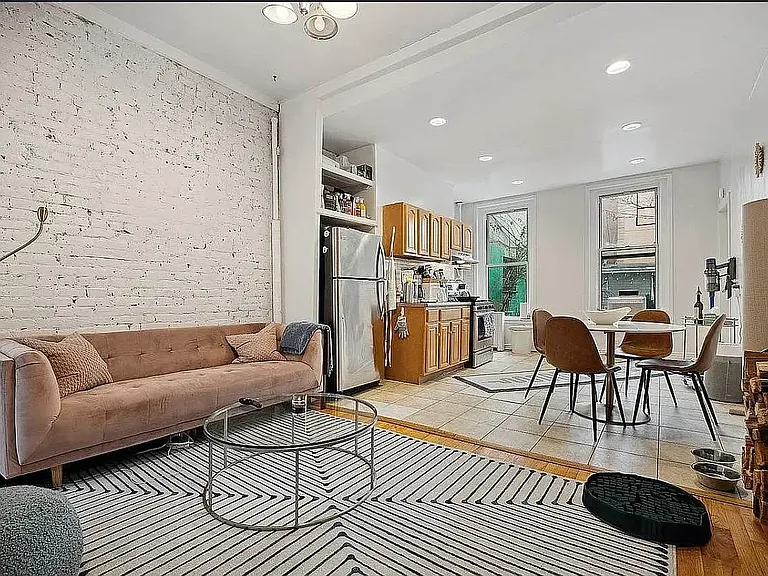 288 McGuinness Blvd #1 — Photo 1