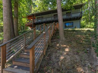 12 Riverbend Dr, Asheville, NC 28805