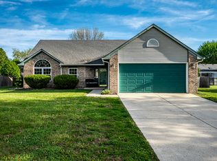 32 Morningside Ct, New Whiteland, IN 46184