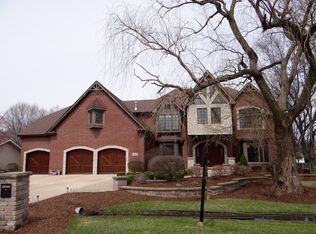 29W280 Hartman Dr, Naperville, IL 60564