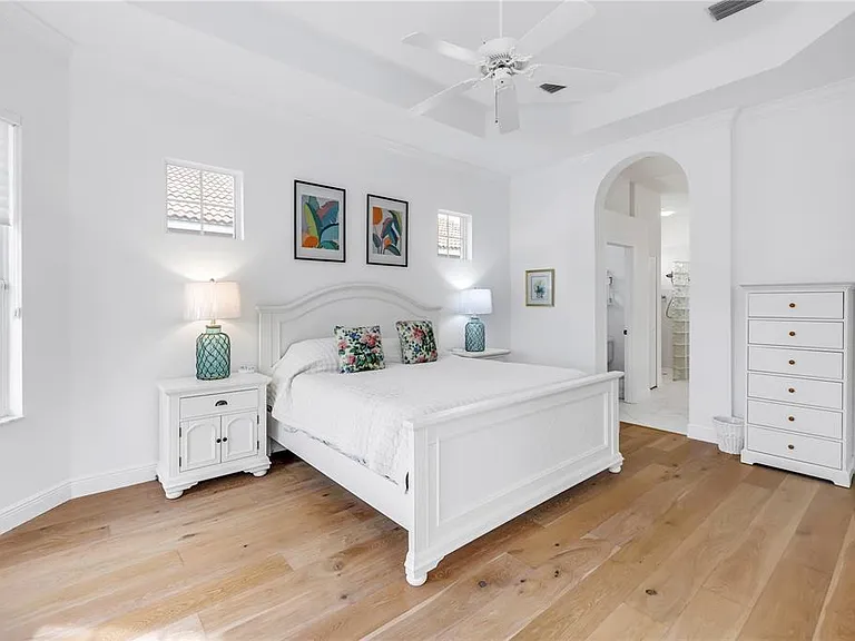 4334 Mirabella Cir — Photo 32