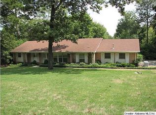 3325 Eaton Rd, Mountain Brook, AL 35223