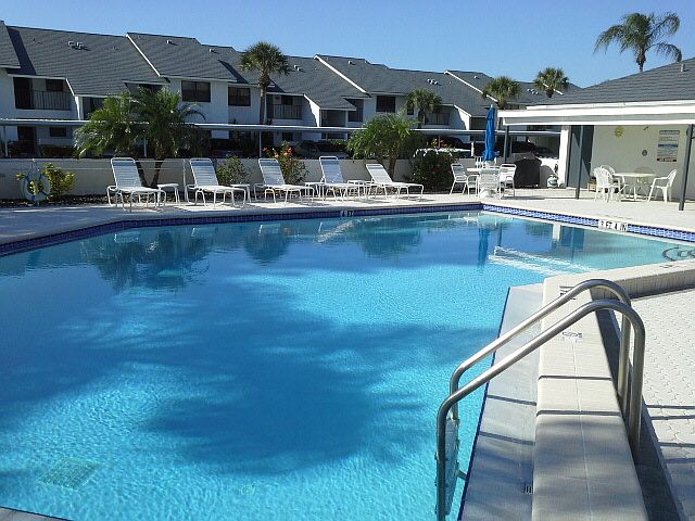 Bldg and Pool