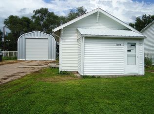1009 E 8th St, North Platte, NE 69101