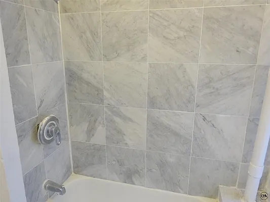 Rented by DSA Realty | media 24