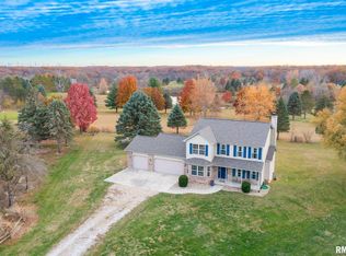 2215 County Road 600 N, Secor, IL 61771