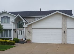 19642 Heritage Dr, Tinley Park, IL 60487