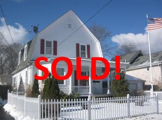 115 Smith St, Riverside, RI 02915