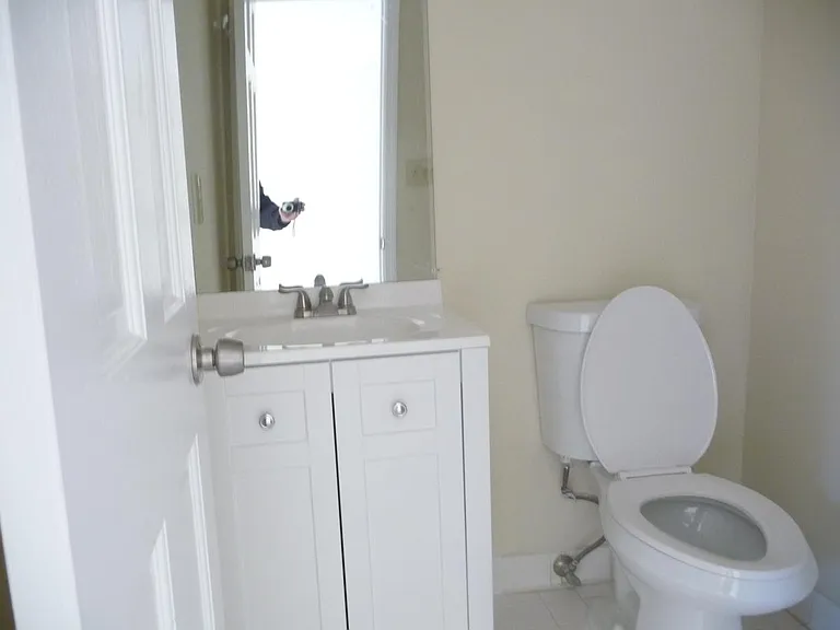 310 Winding River Dr #G — Photo 8