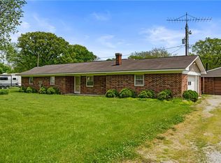 126 Hiawatha Dr, Noblesville, IN 46062