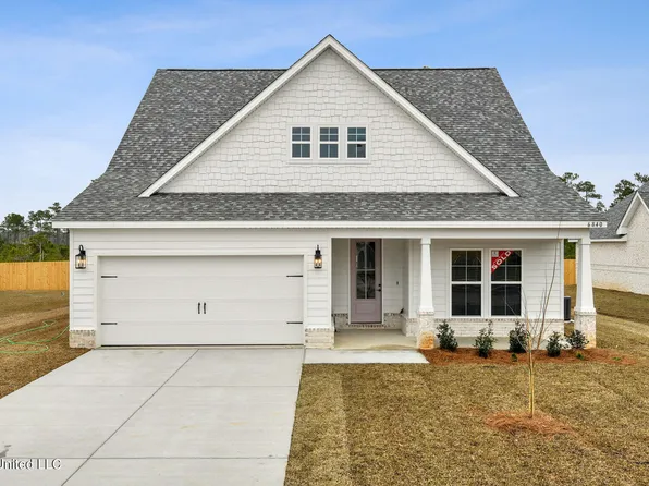 85048 Pohaku Dr, Diamondhead, MS 39525