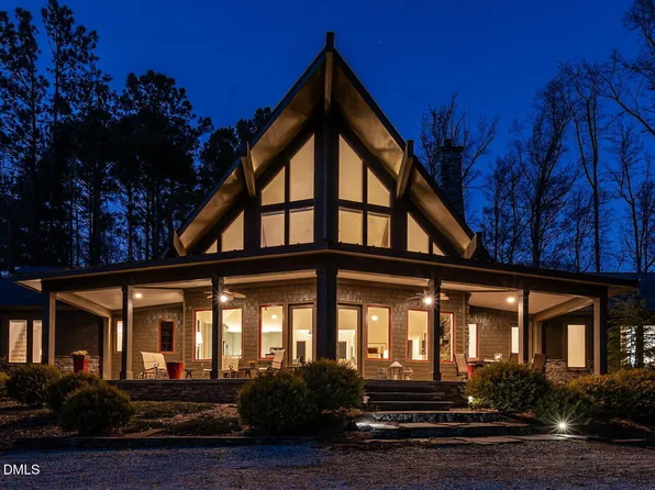 7516 Apex Barbecue Rd, Apex, NC 27502