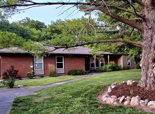 2826 Sunnyside Ave, Burlington, IA 52601