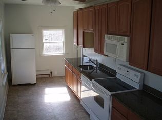 9 Summit Ave, Catskill, NY 12414