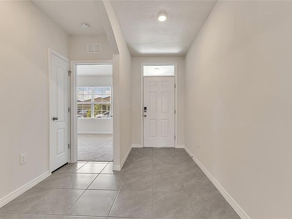 3rd image of 320 Guadlupe St