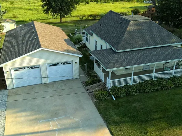 309 E P St, Mc Cool Junction, NE 68401