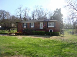 155 Robinhood Cir, Hendersonville, TN 37075