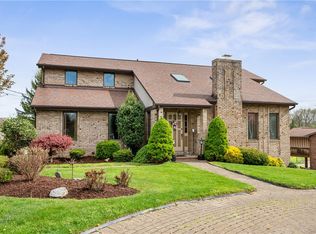 11841 Wilshire Dr, North Huntingdon, PA