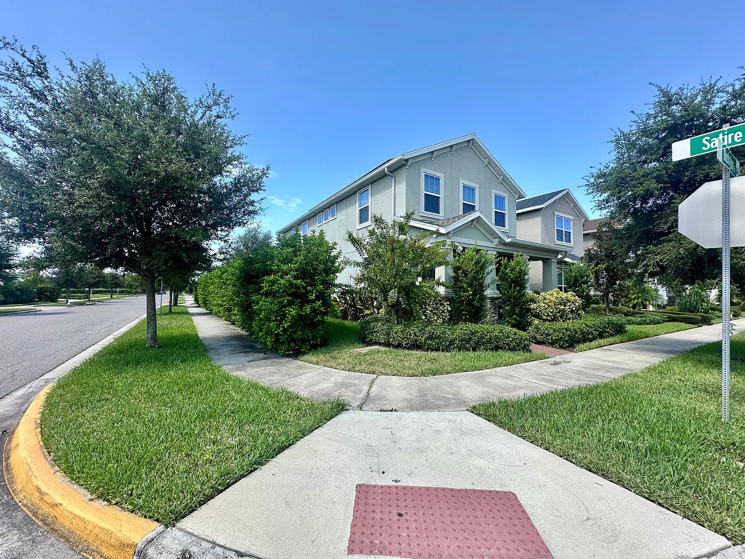 3 bed, 2203 sqft, $3,000 — Photo 3