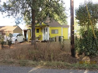 104 Fir Ln, Lebanon, OR 97355