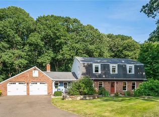 657 High Ridge Rd, Orange, CT 06477