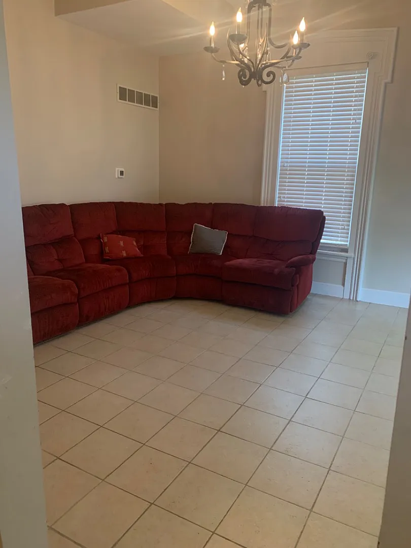 606 California Street — Photo 3