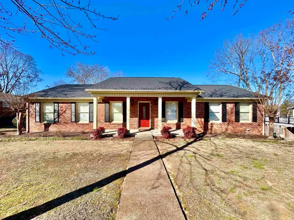 133 Talisman Dr, Florence, AL 35630