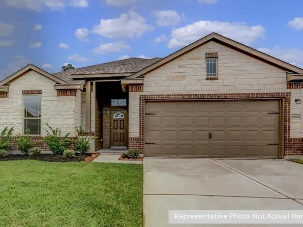 606 Burkett St, Dayton, TX 77535