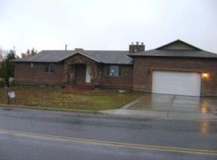 1931 W River View Dr, Bluffdale, UT 84065