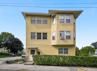34-36 Stebbins St, Worcester, MA 01607