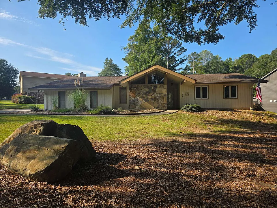 100 Palomino Path