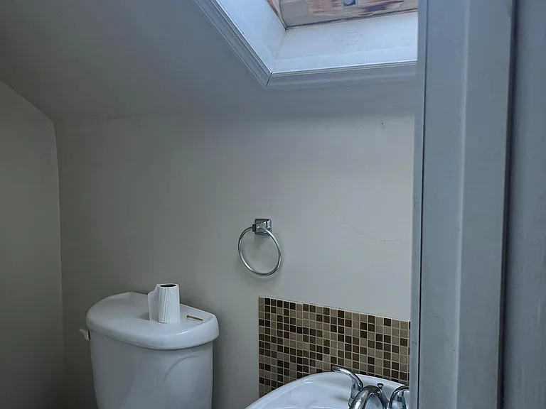 6780 Edison Ave — Photo 5