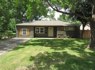 5727 Lakefield Dr, Houston, TX 77033