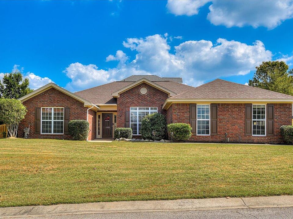 1st image of 1601 Cedar Hill Drive