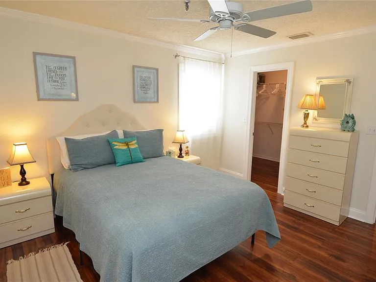 10263 Gandy Blvd N #405 — Photo 37