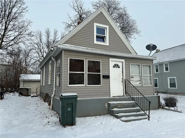 2 Flora St, Rochester, NY 14608