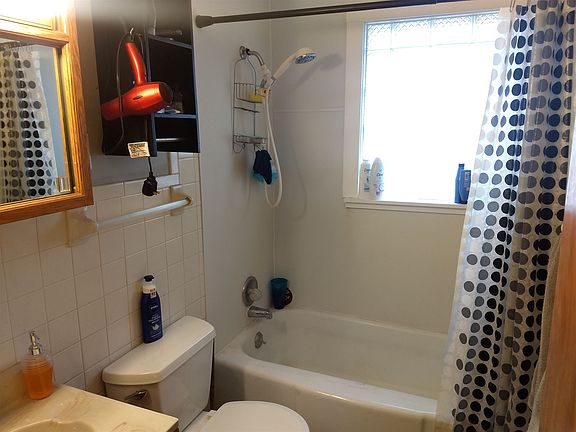 4th image of 1509 Altgeld St