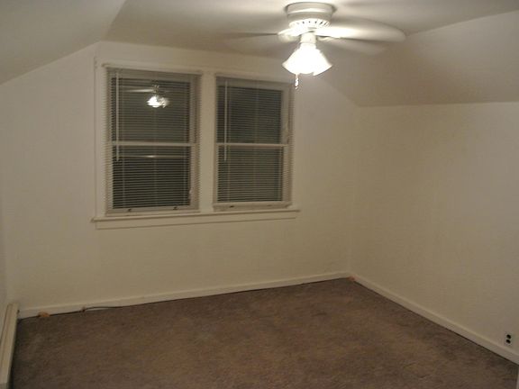 2nd image of 1411 W 9th Ave APT G