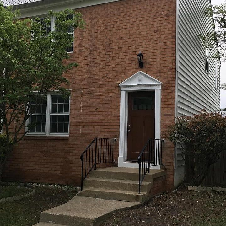Exterior (Front)