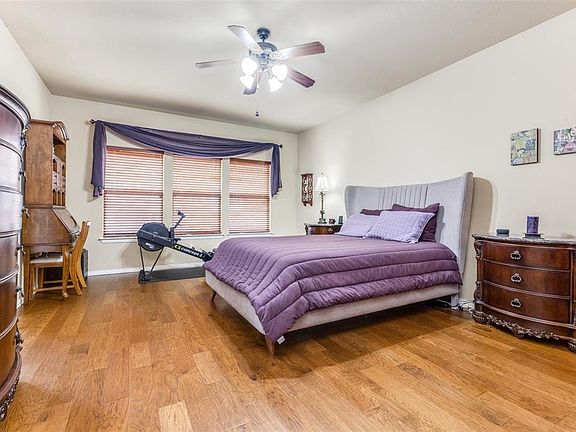 3rd image of 13147 Box Elder Ln