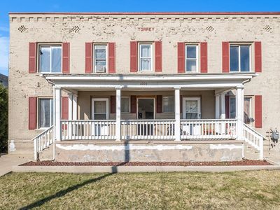 1001 N Saginaw St, Flint, MI, 48503