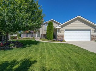 9073 N Torrey Ln, Hayden Lake, ID 83835