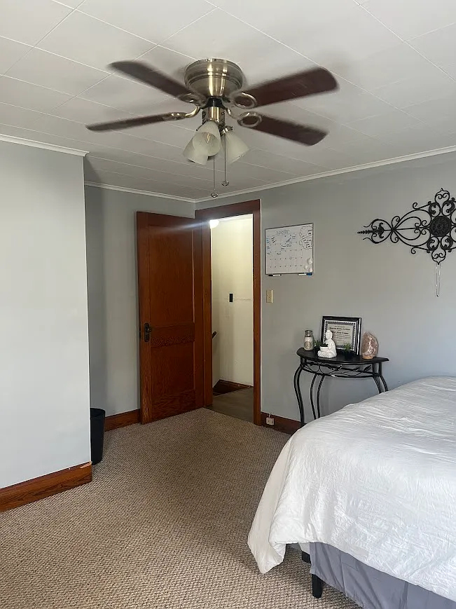 2 bed, 1080 sqft, $1,000 — Photo 2