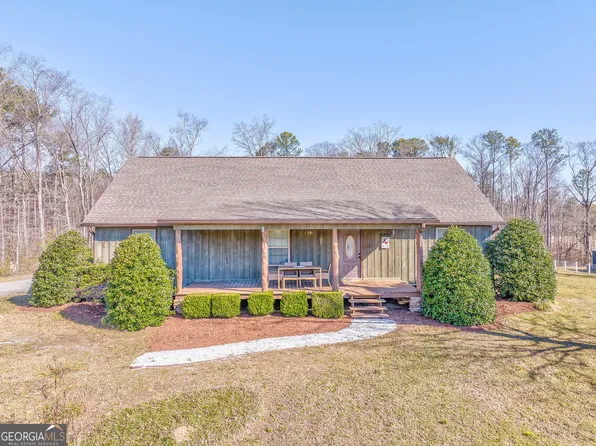 274 R And J St, Chatsworth, GA 30705