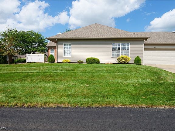 2nd image of 4501 Hunters Chase Ln