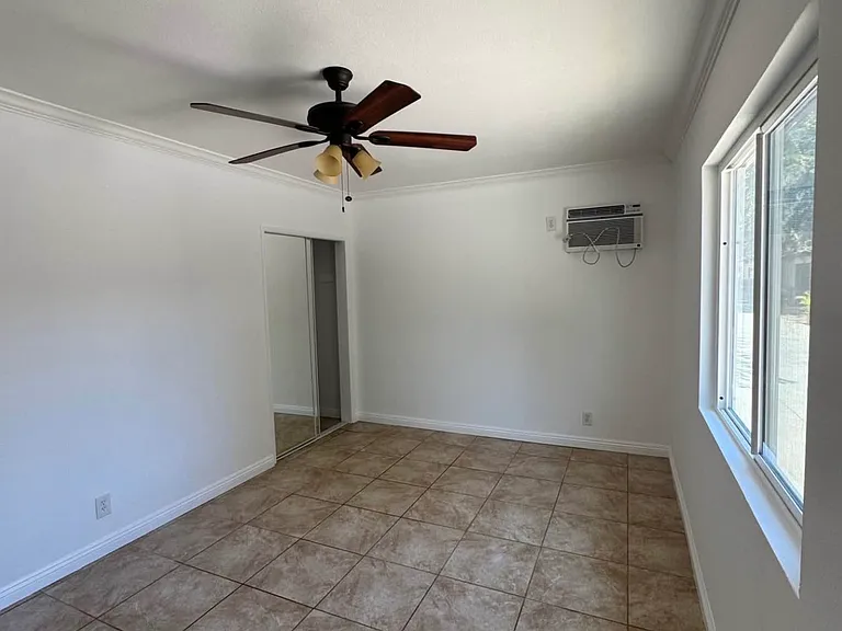 1309 S Alta Vista Ave — Photo 7